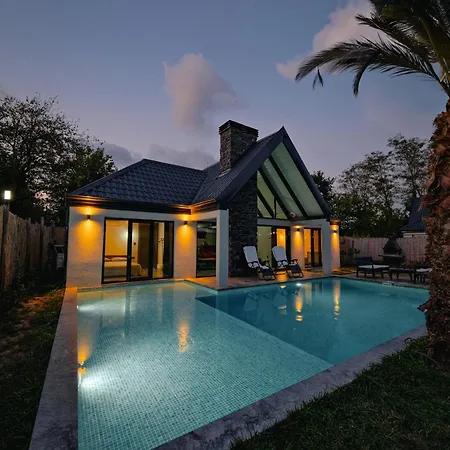 Villa Moonsa Boutique