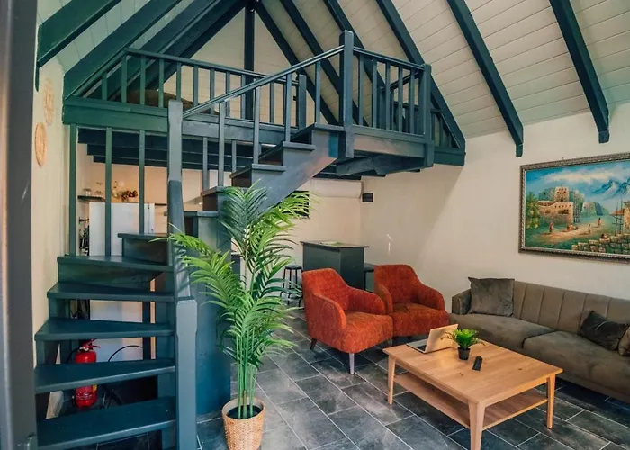 וילה Moonsa Boutique *