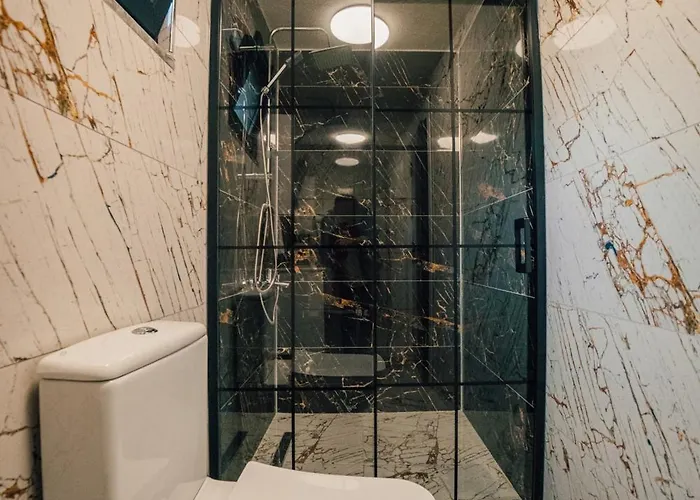 וילה Moonsa Boutique ספנג'ה