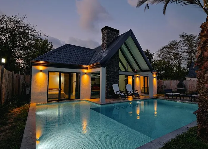 Moonsa Boutique ספנג'ה